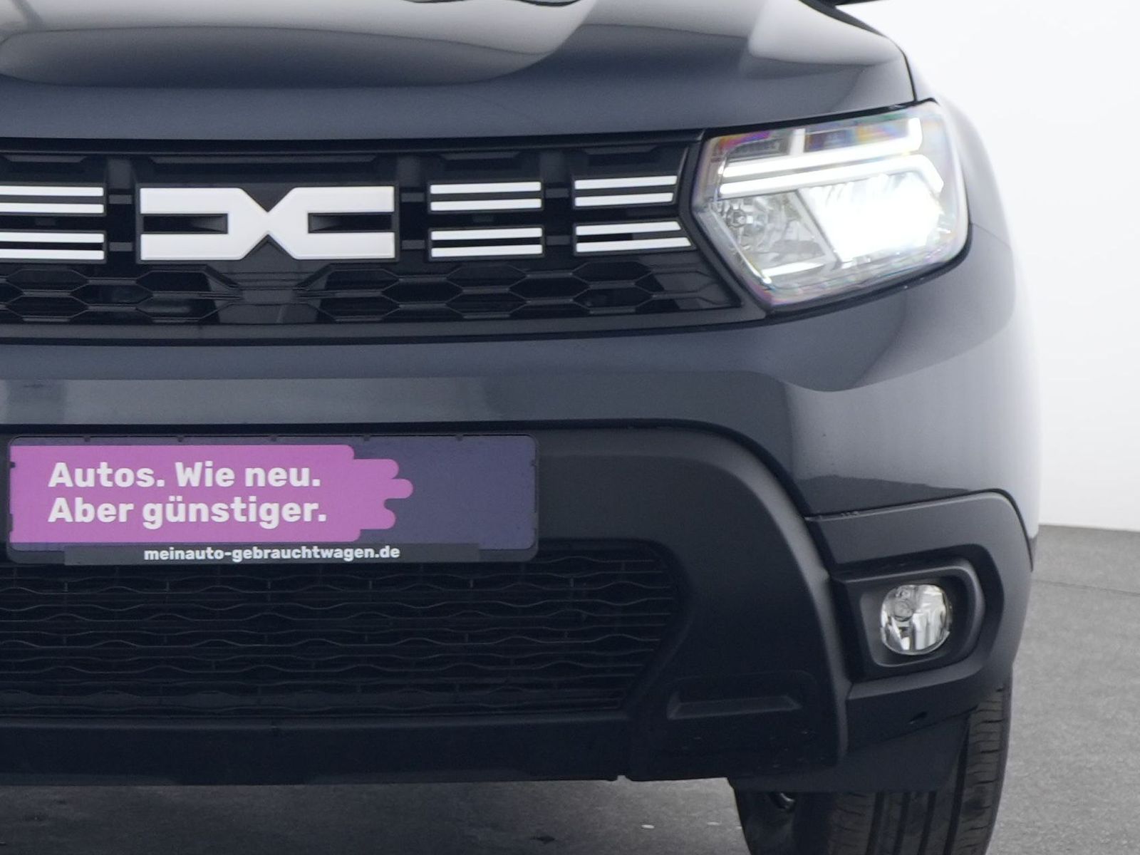 Dacia Duster Essential Dacia Plug - Samsaru's Car Outlet