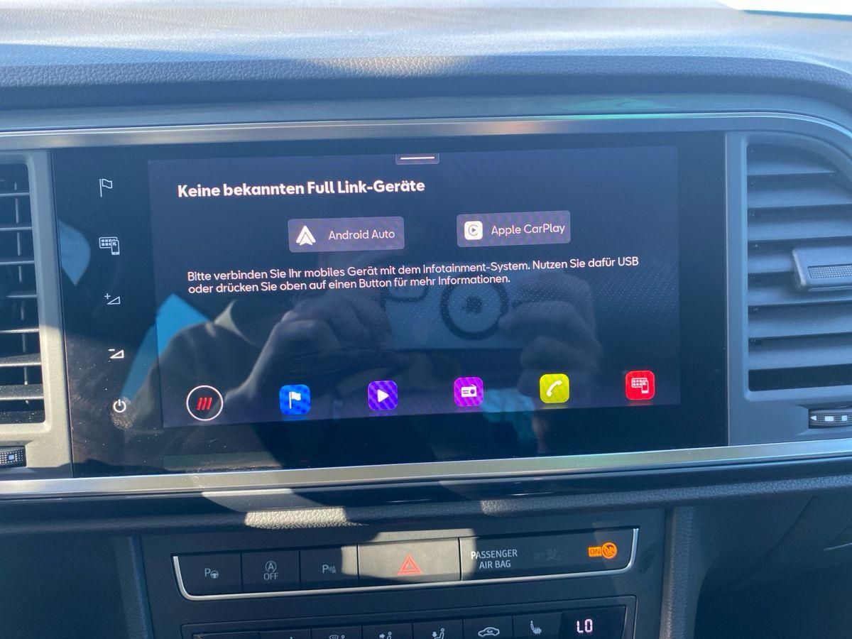 Seat Ateca 1.5 TSI DSG STYLE+AHK+NAVI+LED+ACC+KAMERA