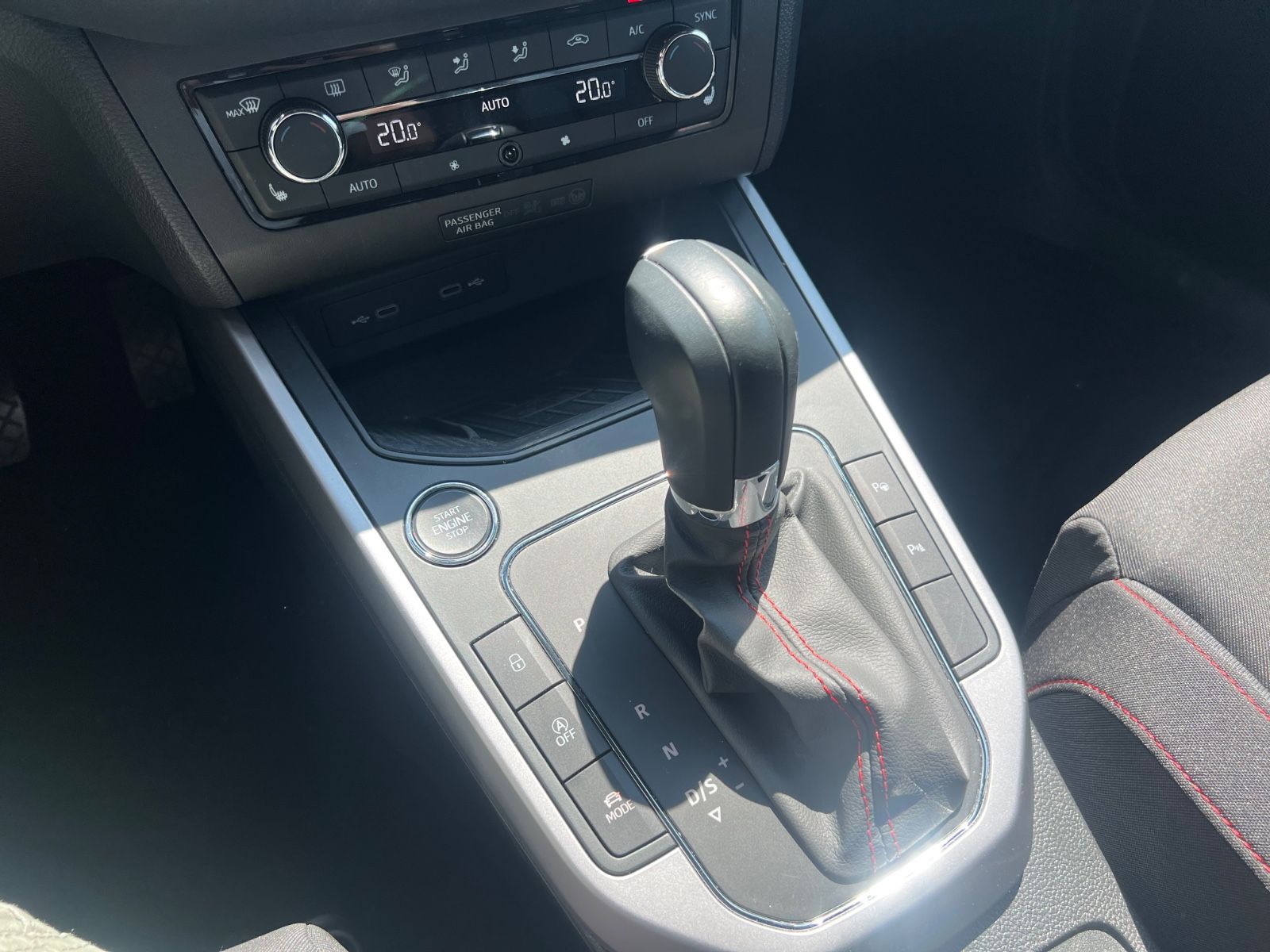 Seat Arona FR DSG 110PS - Samsaru's Car Outlet