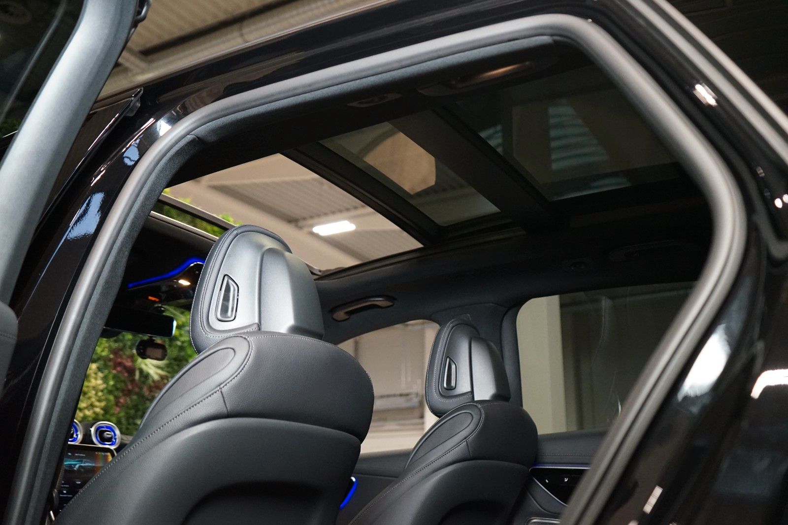 Mercedes-Benz GLC*300d*4M*AIR*360*TOW*PANO*63.554€ NETTO