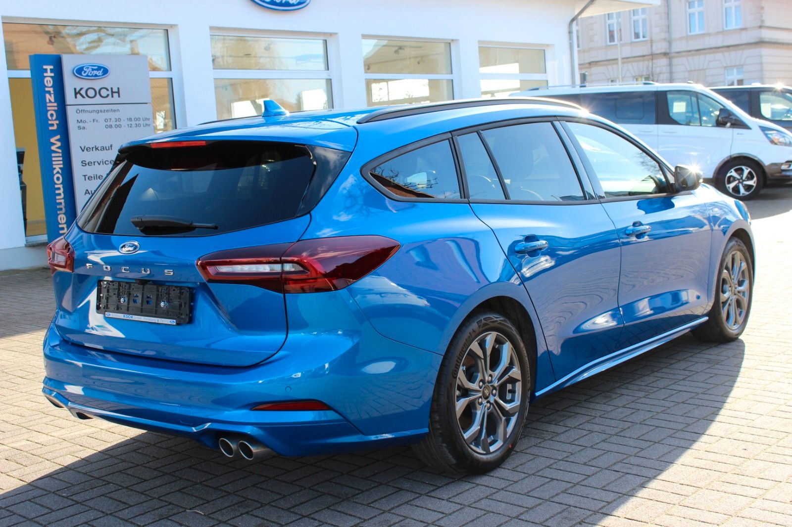 Ford Focus Turnier ST-Line X+AUTOMATIK+ACC+TW+LED