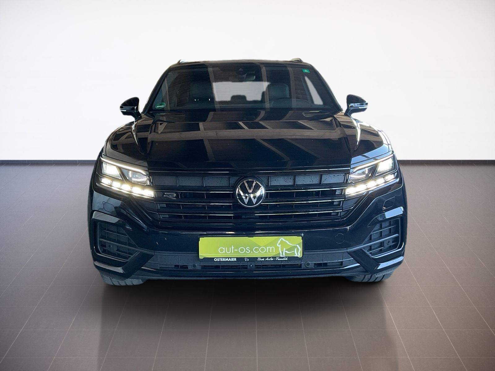 Volkswagen Touareg R-LINE 4M 3.0TDI - Samsaru's Car Outlet