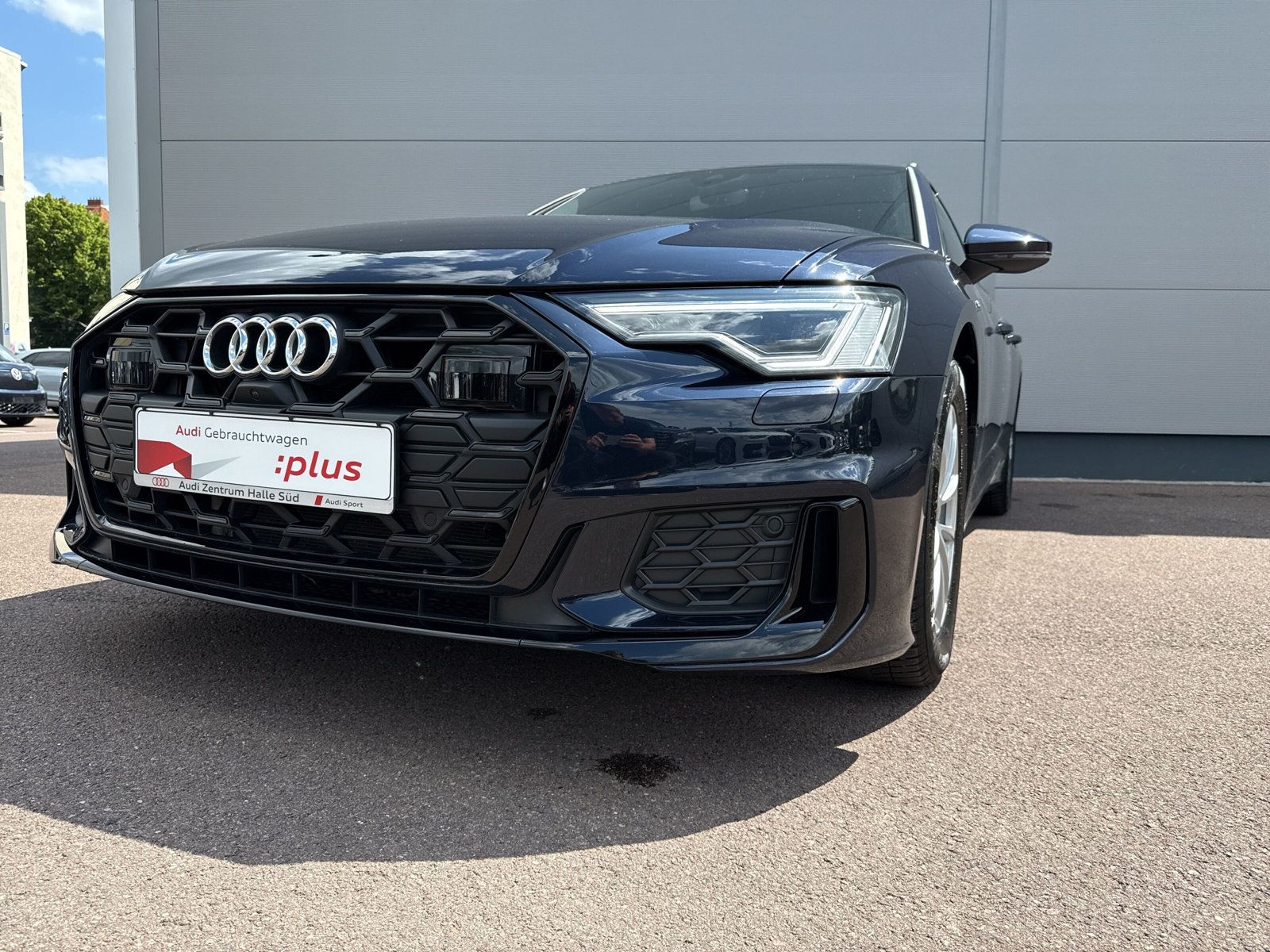 Audi A6 Avant 40 TDI S line - Samsaru's Car Outlet