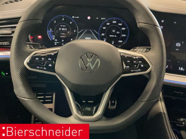 Volkswagen Touareg 3.0 TDI R-Line AHK PANO STAND HuD 22