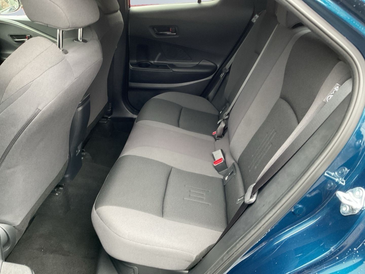 Toyota C-HR 1.8 Hybrid Team D *Technik-Paket*CAM*SHZ*