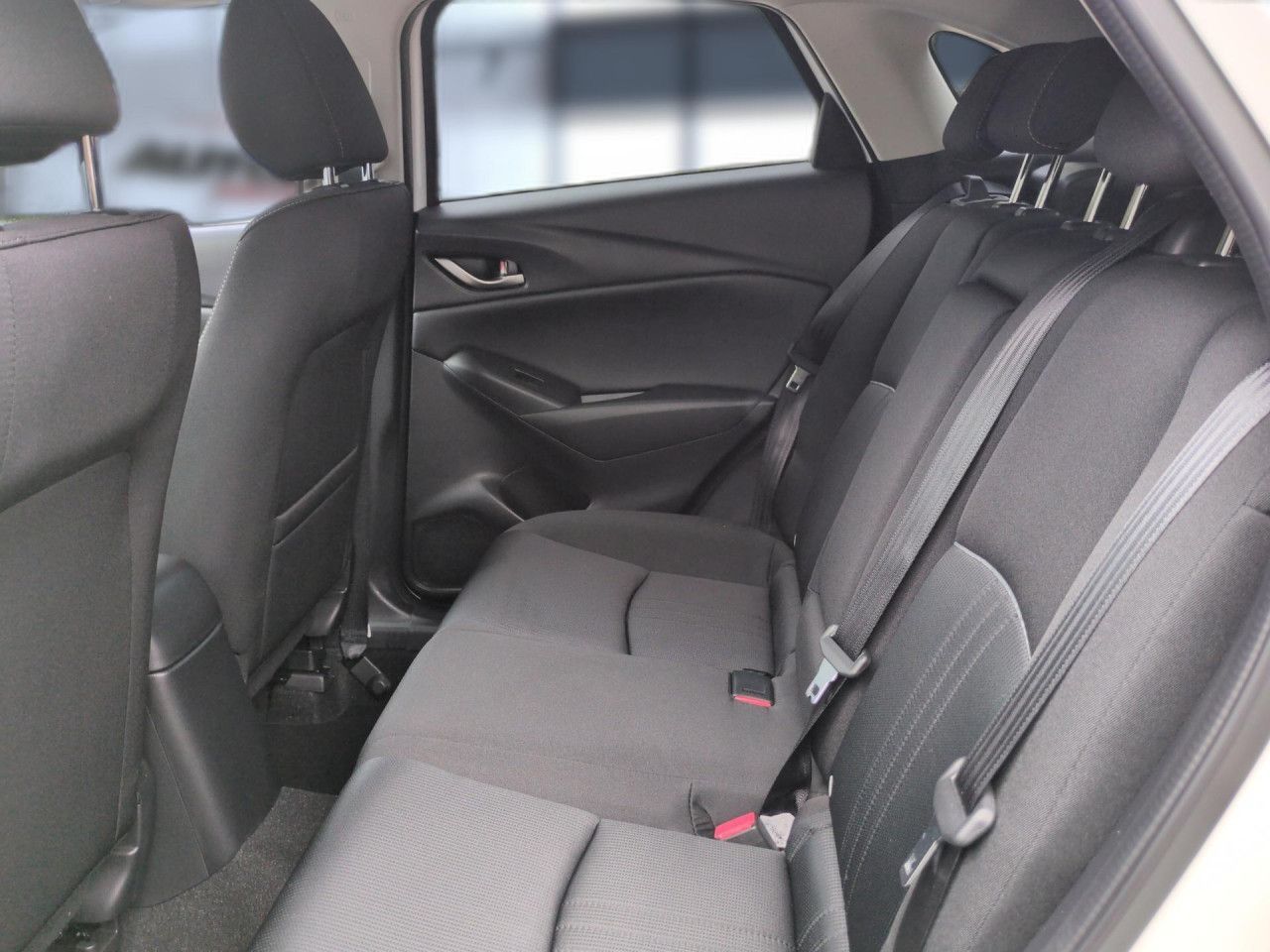 Mazda CX-3 2.0 SKYACTIV-G Selection Automatik Navi LED