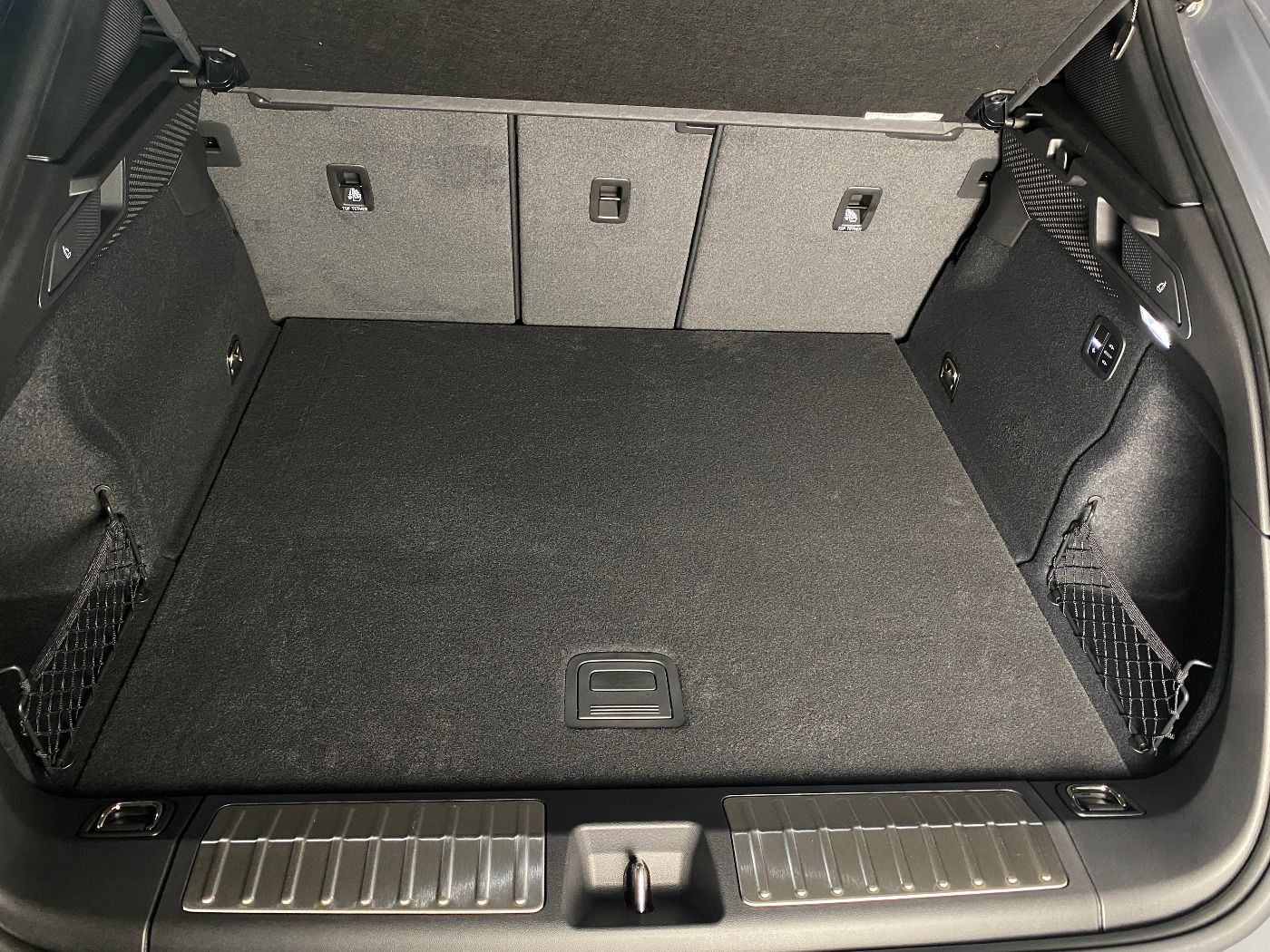 Porsche Macan 4 | Luftfederung | Panorama | BOSE | AHK |