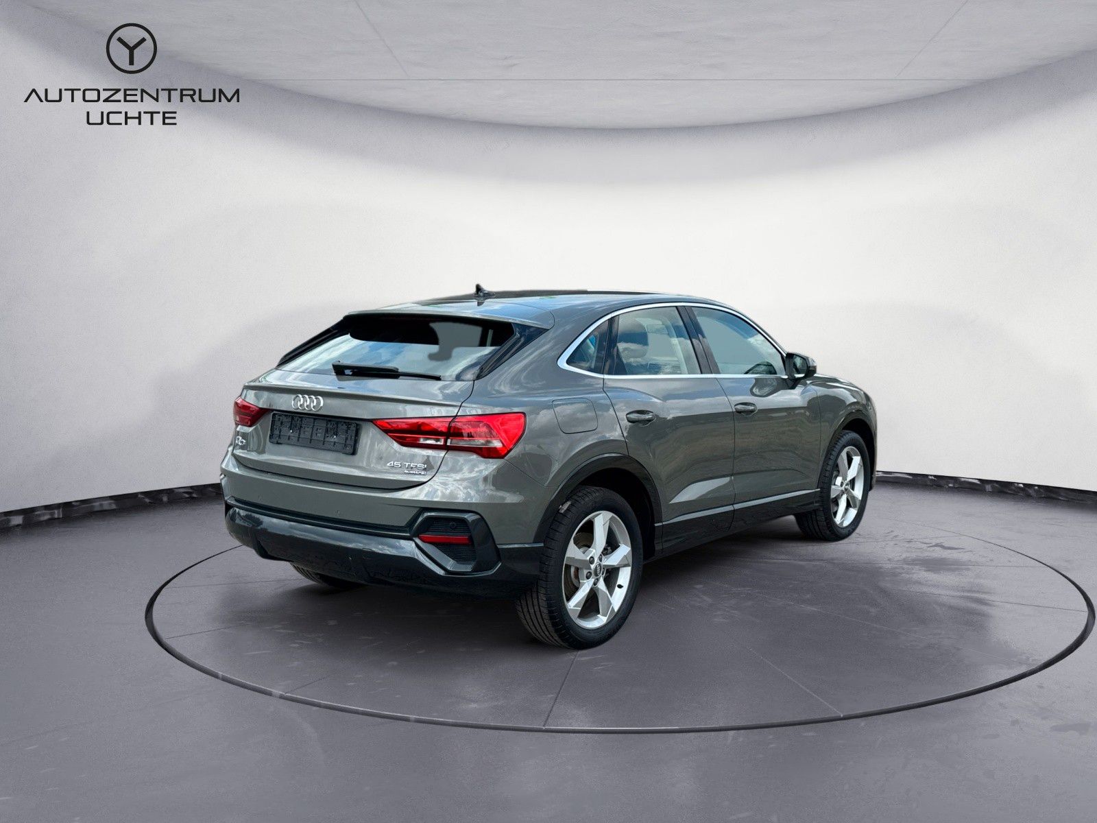 Audi Q3 Sportback 45 TFSI quattro - Samsaru's Car Outlet