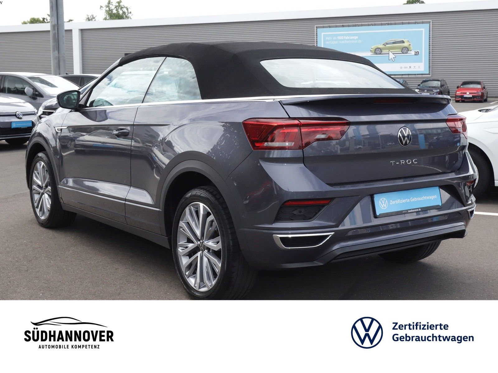 Volkswagen T-Roc R-Line 1.5 TSI - Samsaru's Car Outlet