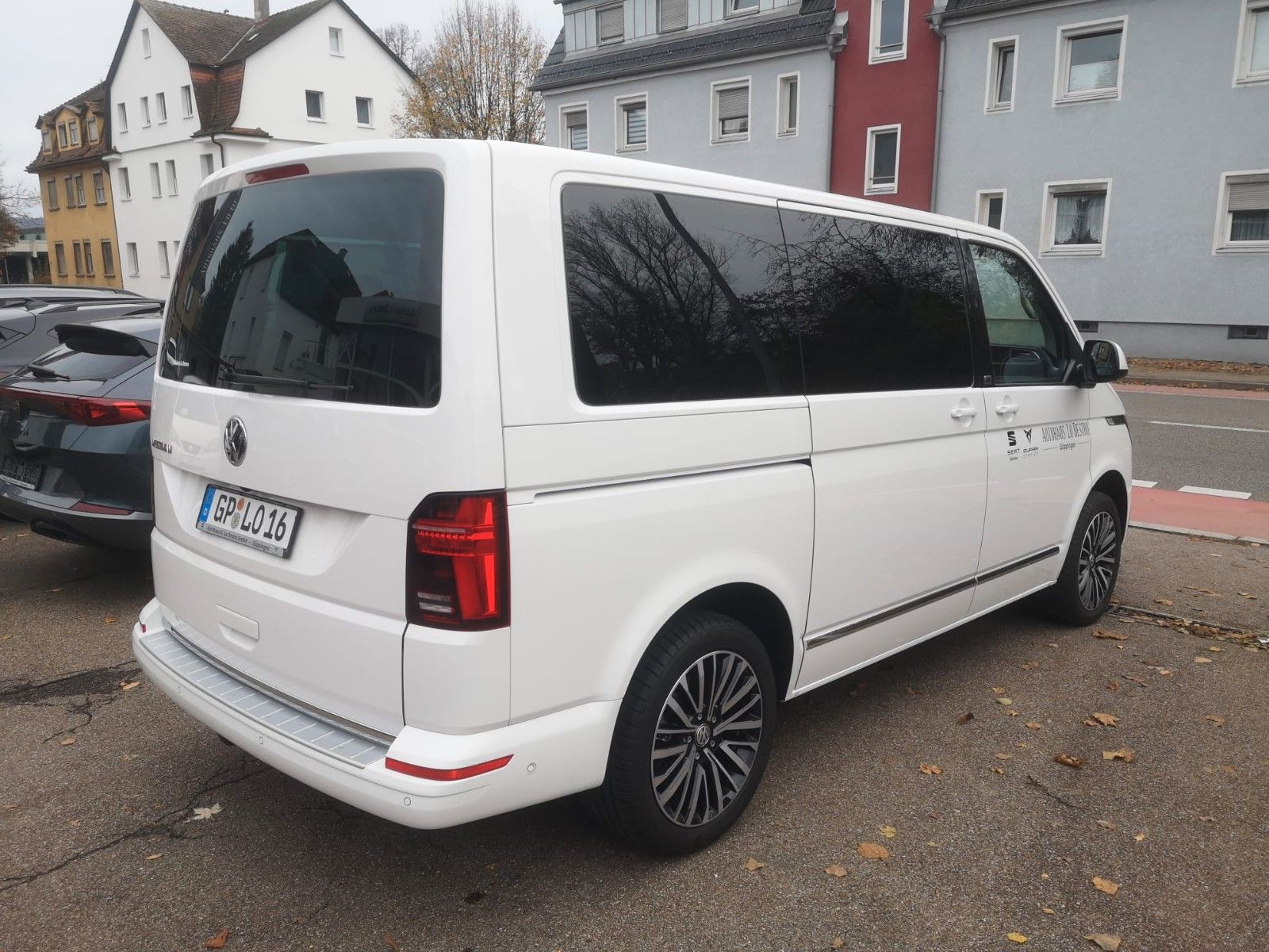 Volkswagen T6.1 Multi Gen 6 2.0 TDI DSG - Samsaru's Car Outlet