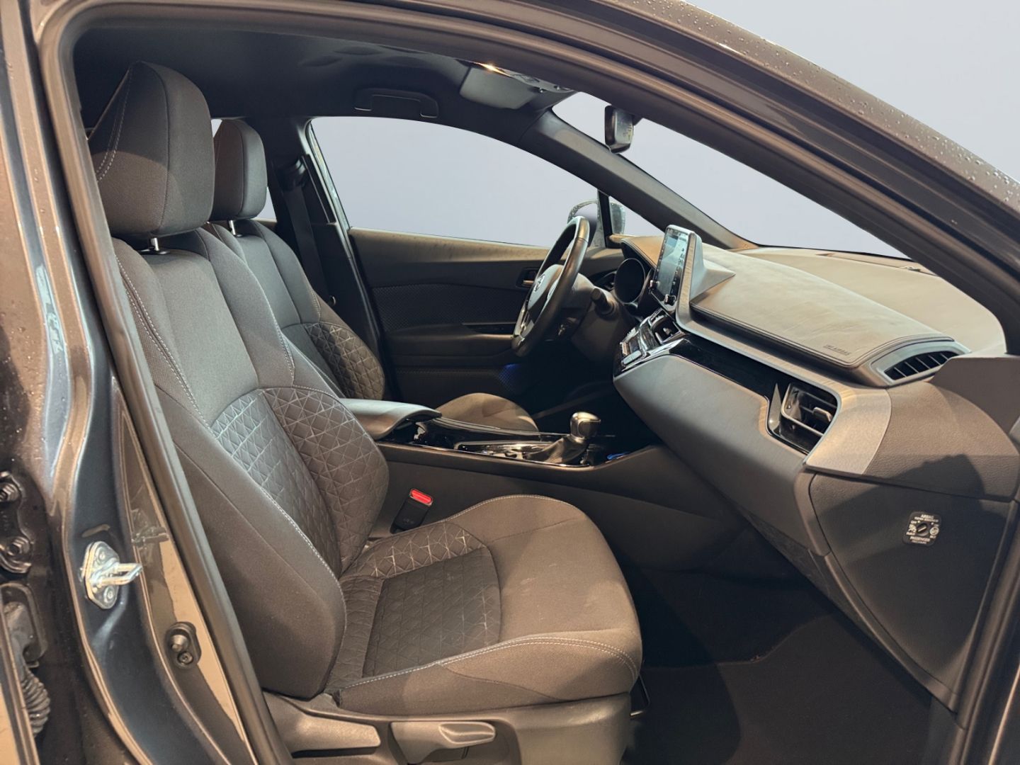 Toyota C-HR 2.0 Hybrid Team D *LED*Navi*CAM*CarPlay*SHZ
