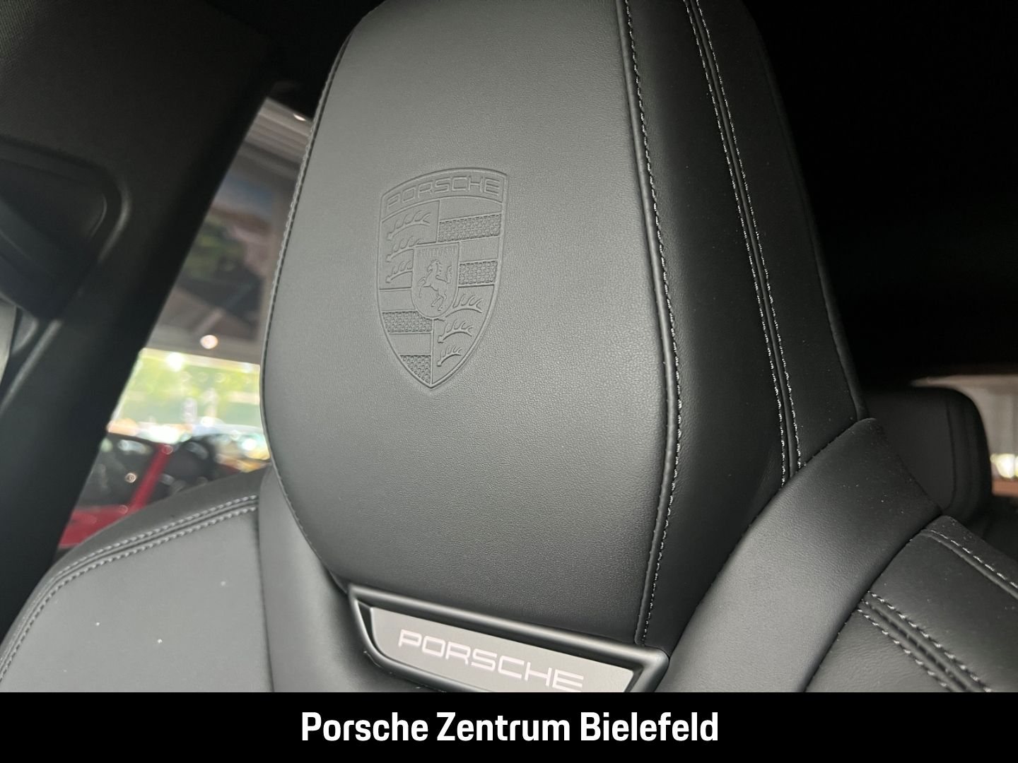 Porsche Macan 4S Burmester Rückfahrkamera Luftfederung