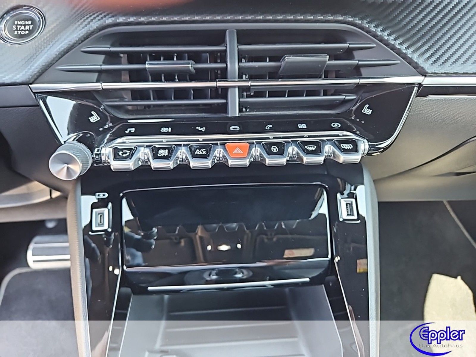 Peugeot 208 Elektro GT - Samsaru's Car Outlet