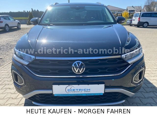 Volkswagen T-Roc 1.0 TSi Move - Samsaru's Car Outlet