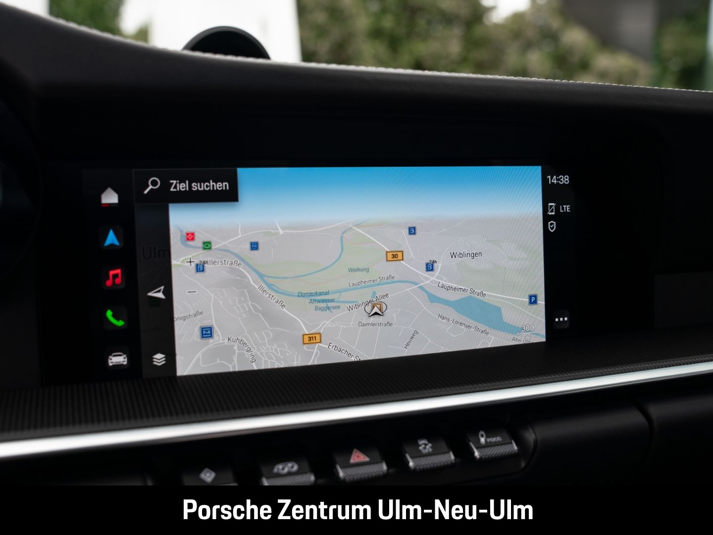 Porsche 992 911 Turbo S Pythongrün Sportabgasanlage LED