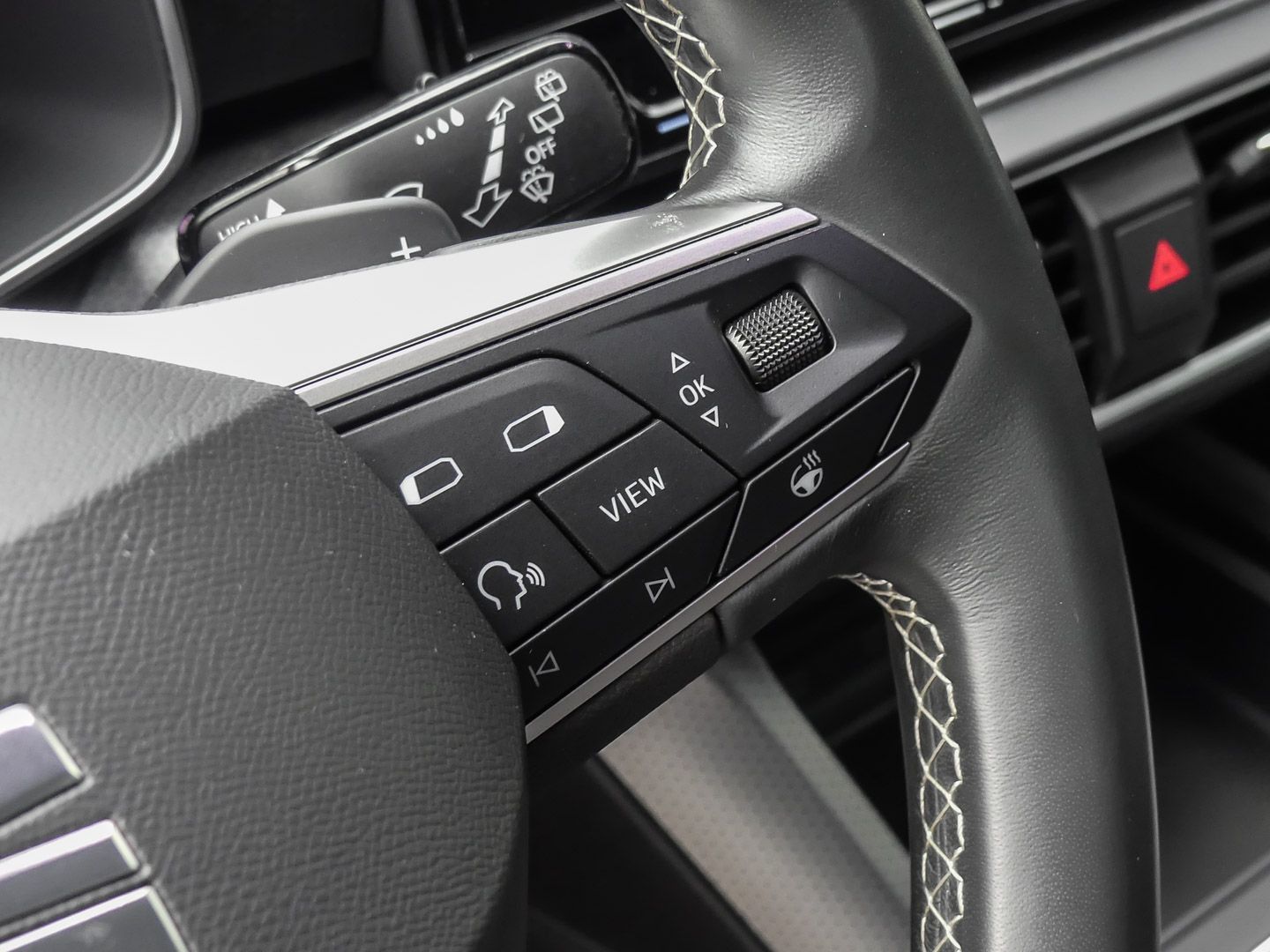 Seat Leon Sportstourer Style 1.0 eTSI DSG - Samsaru's Car Outlet
