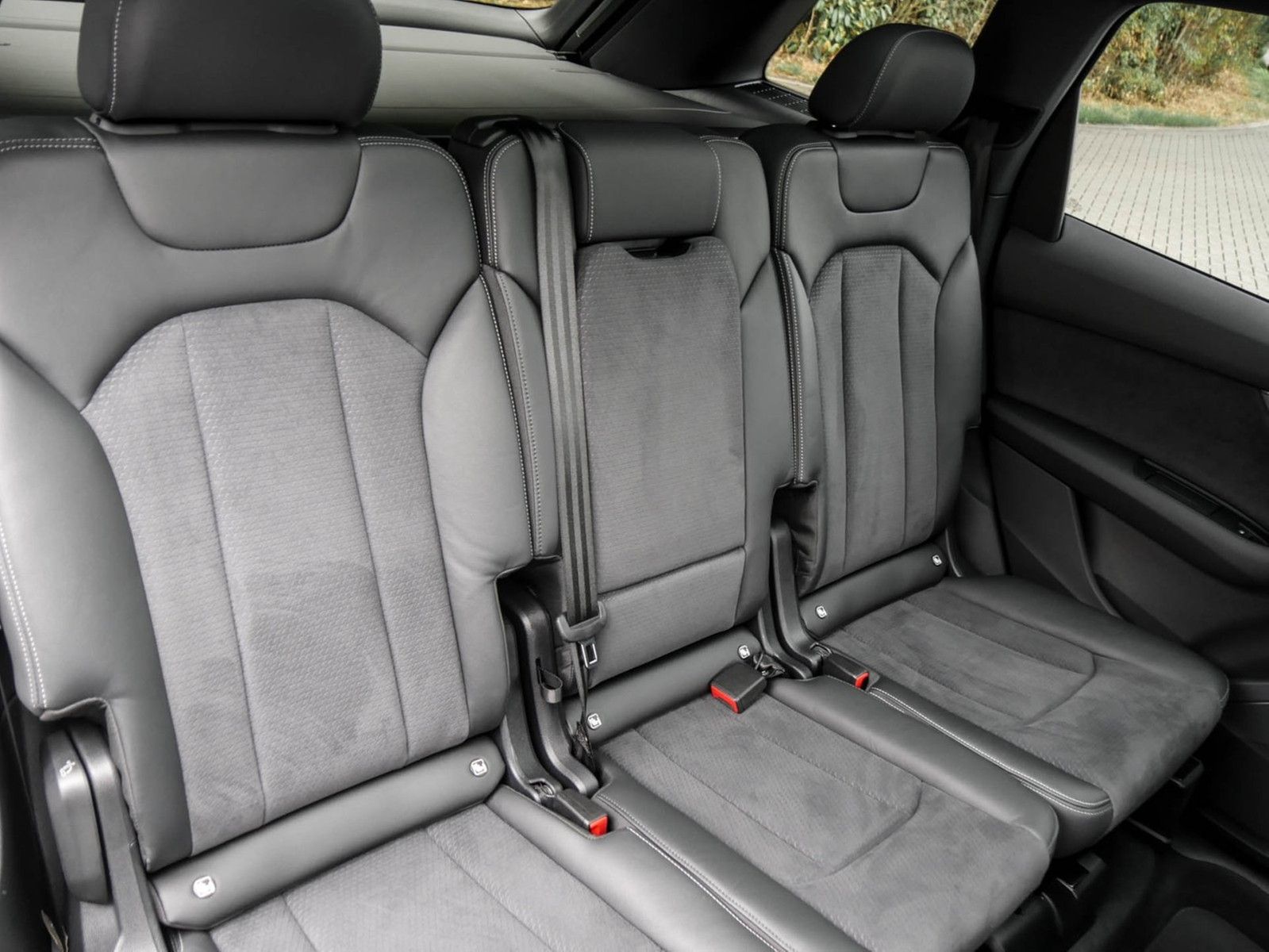Audi Q7 60 quattro HYBRID S LINE PANO AHK 360CAM LM21
