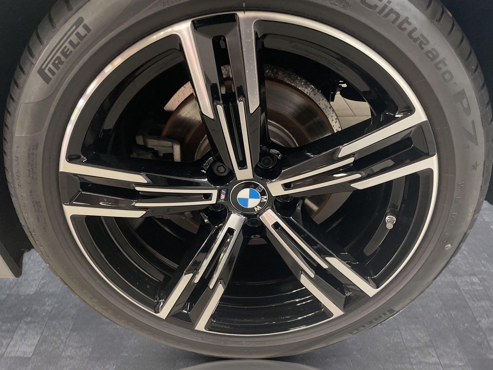 BMW 320i xDrive Limousine M Sport LiveCockpitProf