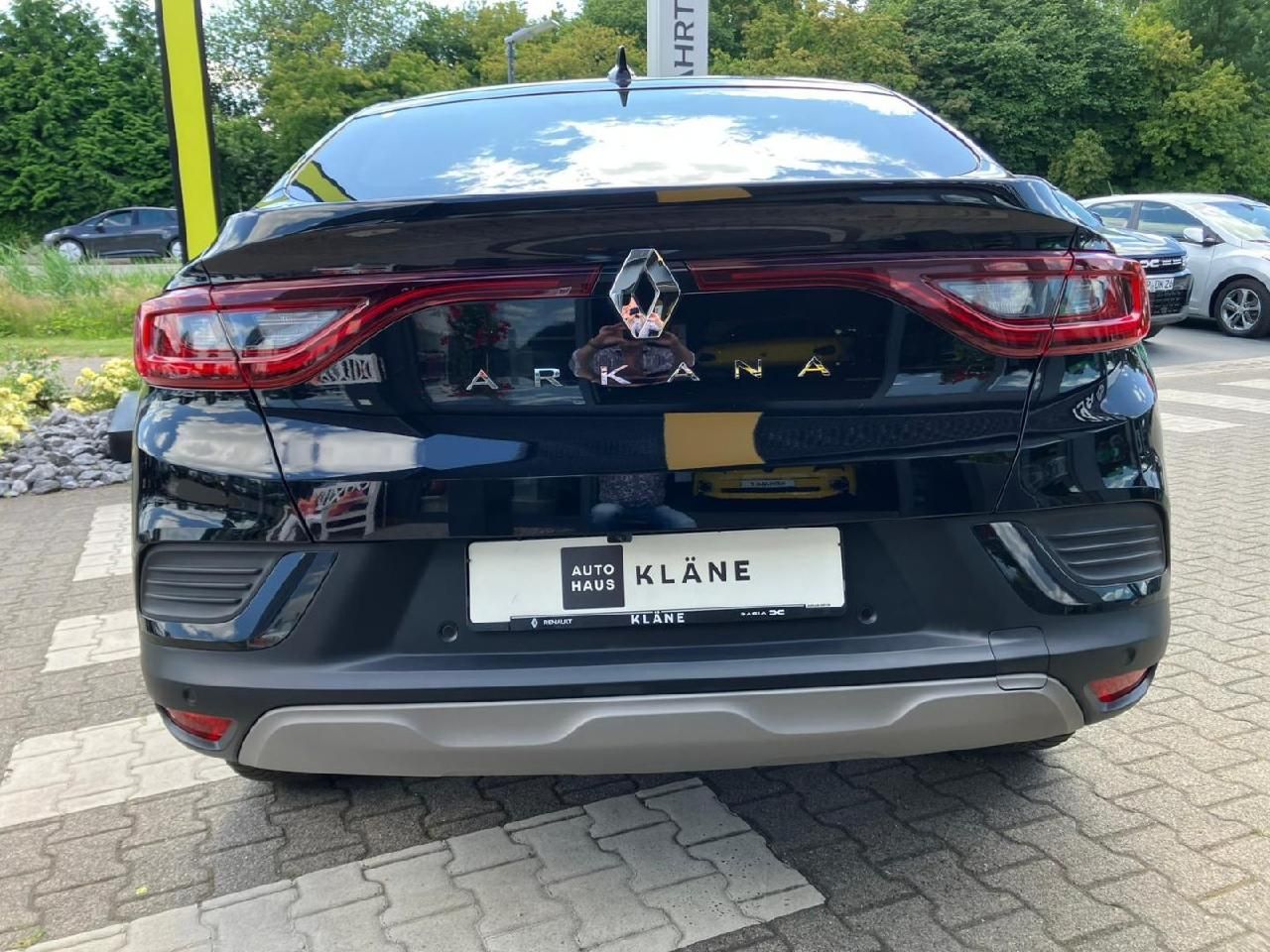 Renault Arkana Intens TCe 140 EDC - Samsaru's Car Outlet