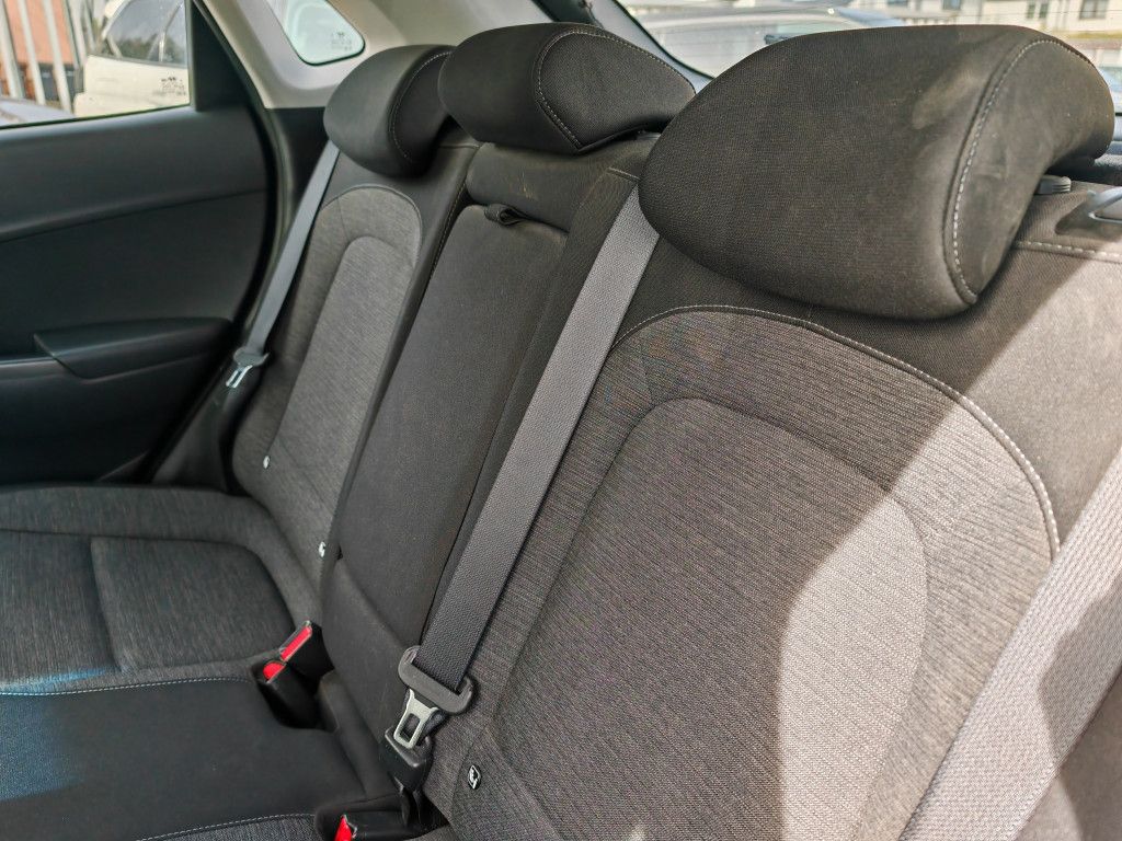 Hyundai Kona 204 Elektro - Samsaru's Car Outlet