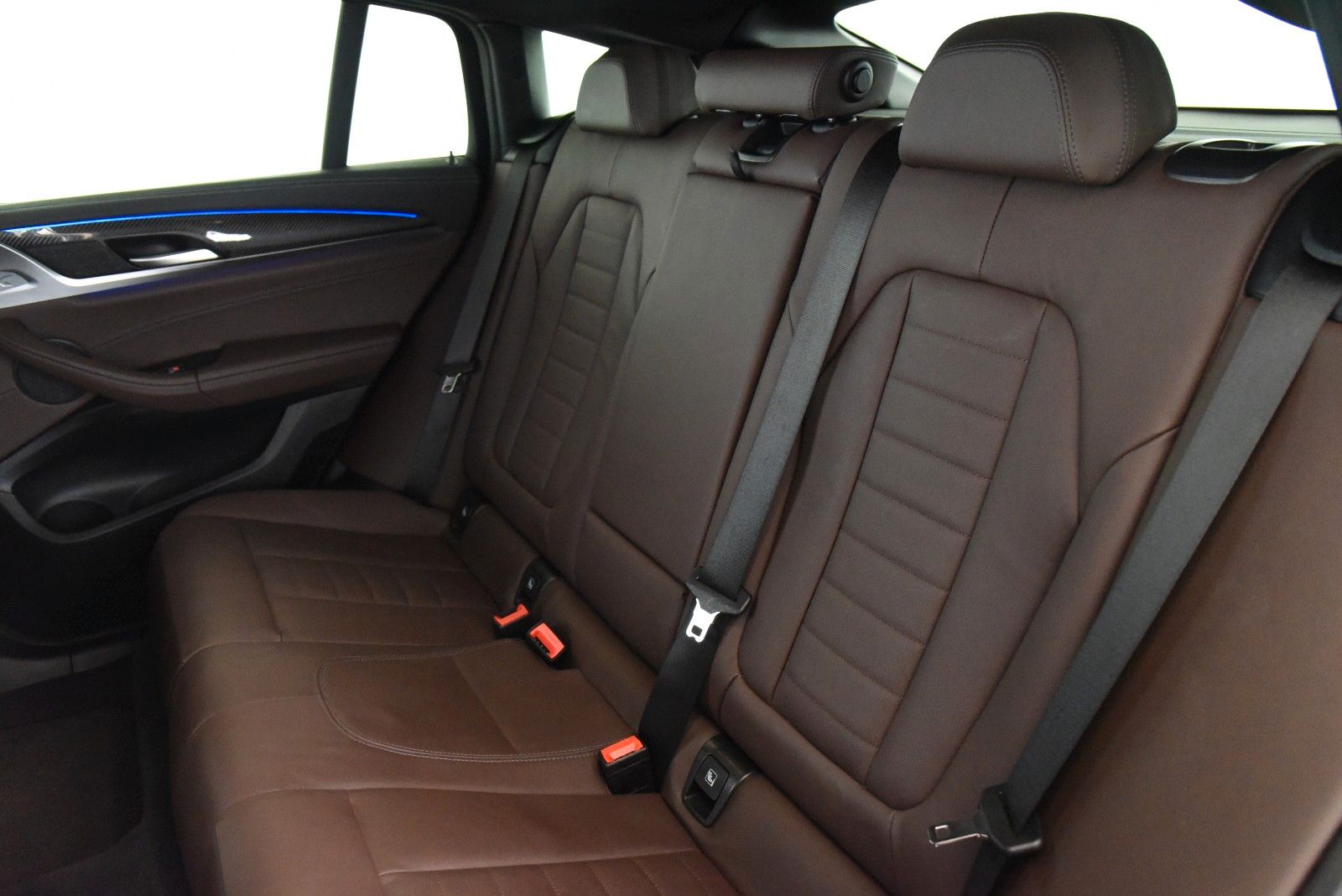 BMW X4 xDrive30d M Sport ACC AHK HUD HiFi Pano Alarm