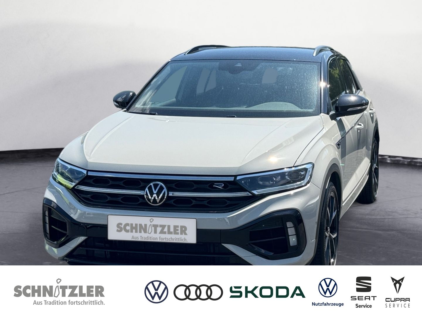 Volkswagen T-Roc R 2.0 TSI 4M - Samsaru's Car Outlet