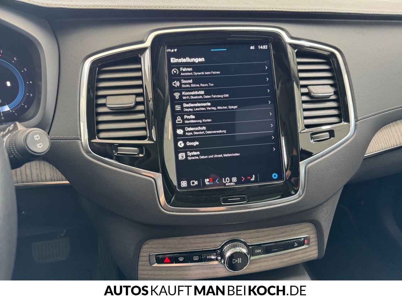 Volvo XC90 B6 AWD Ultimate Dark HIGH-END StandHzg