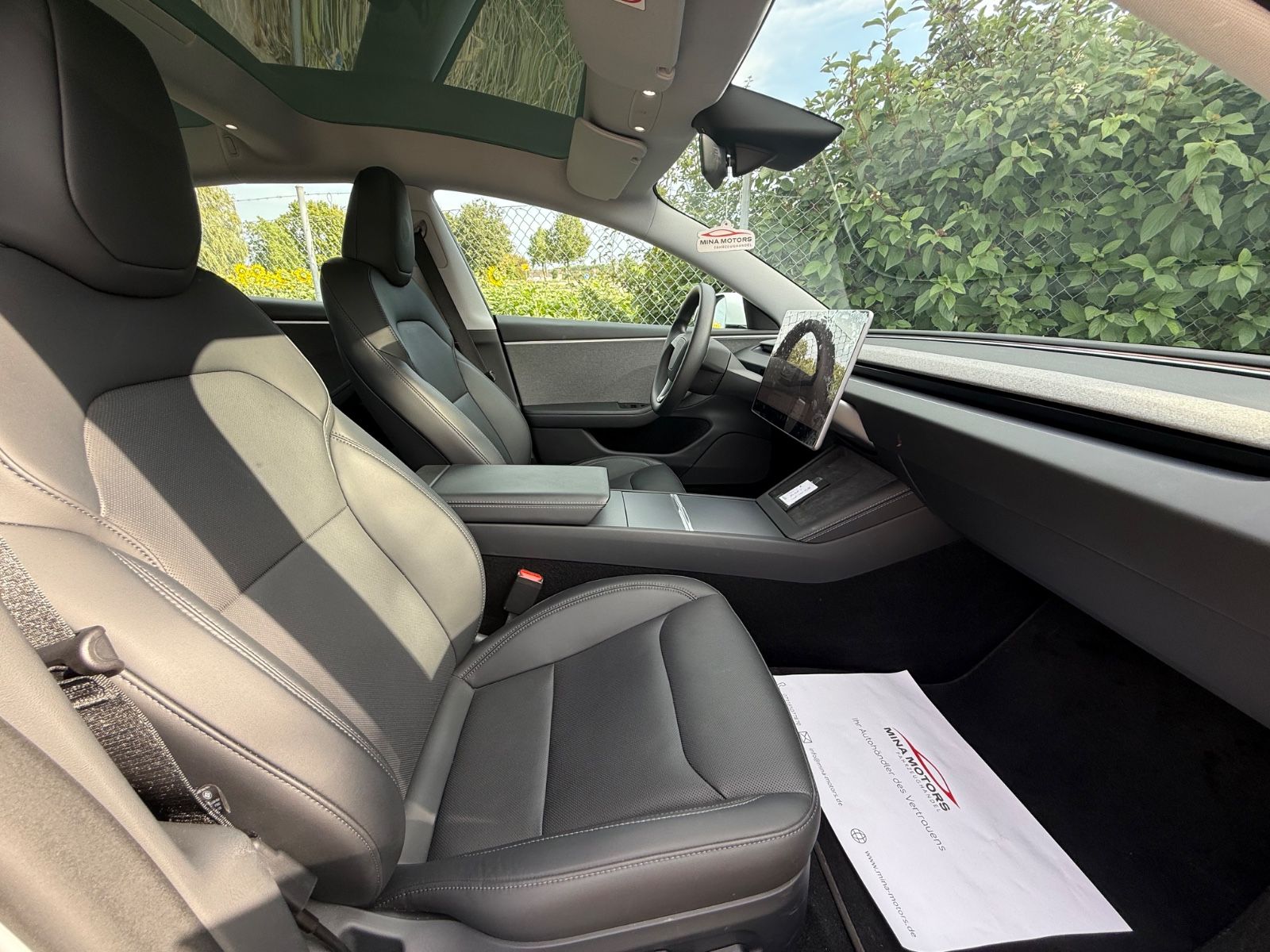 Tesla Model 3 RWD Plus NEW-Model