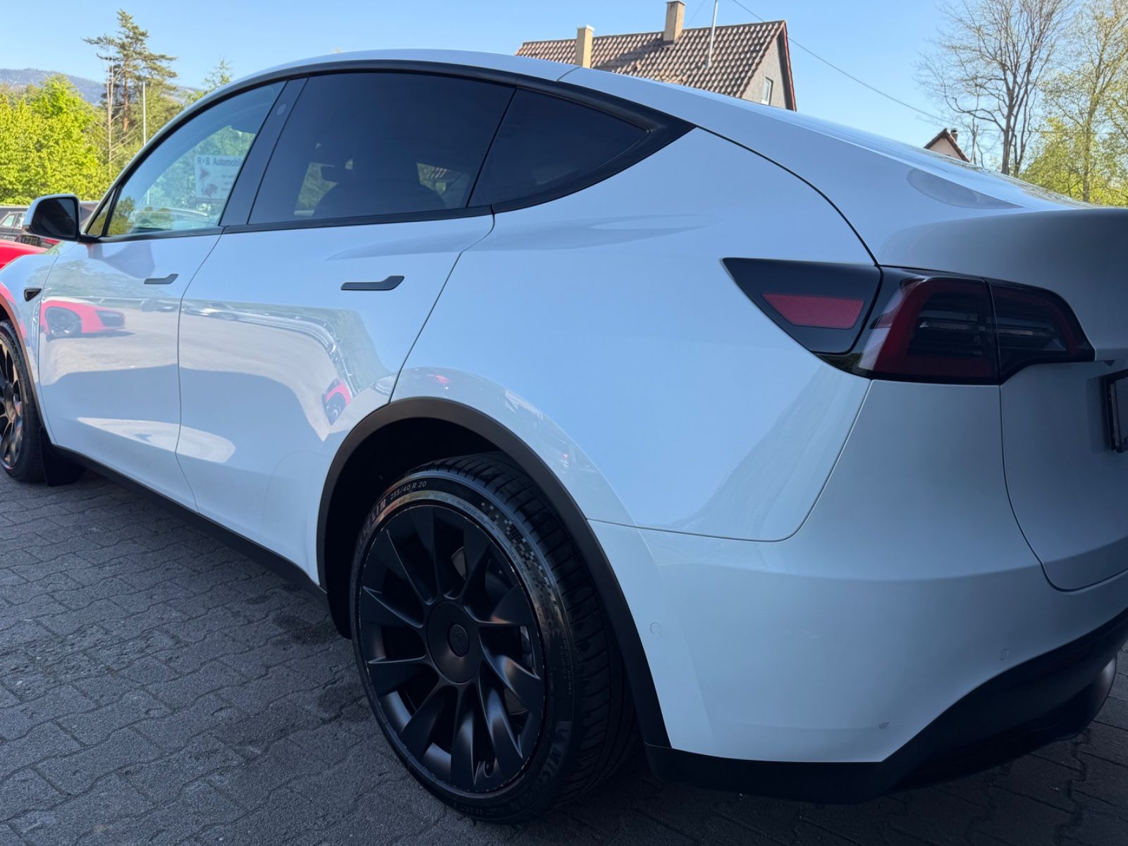 Tesla Model Y Long Range Dual AWD*360Kamera*1xHand*Übe