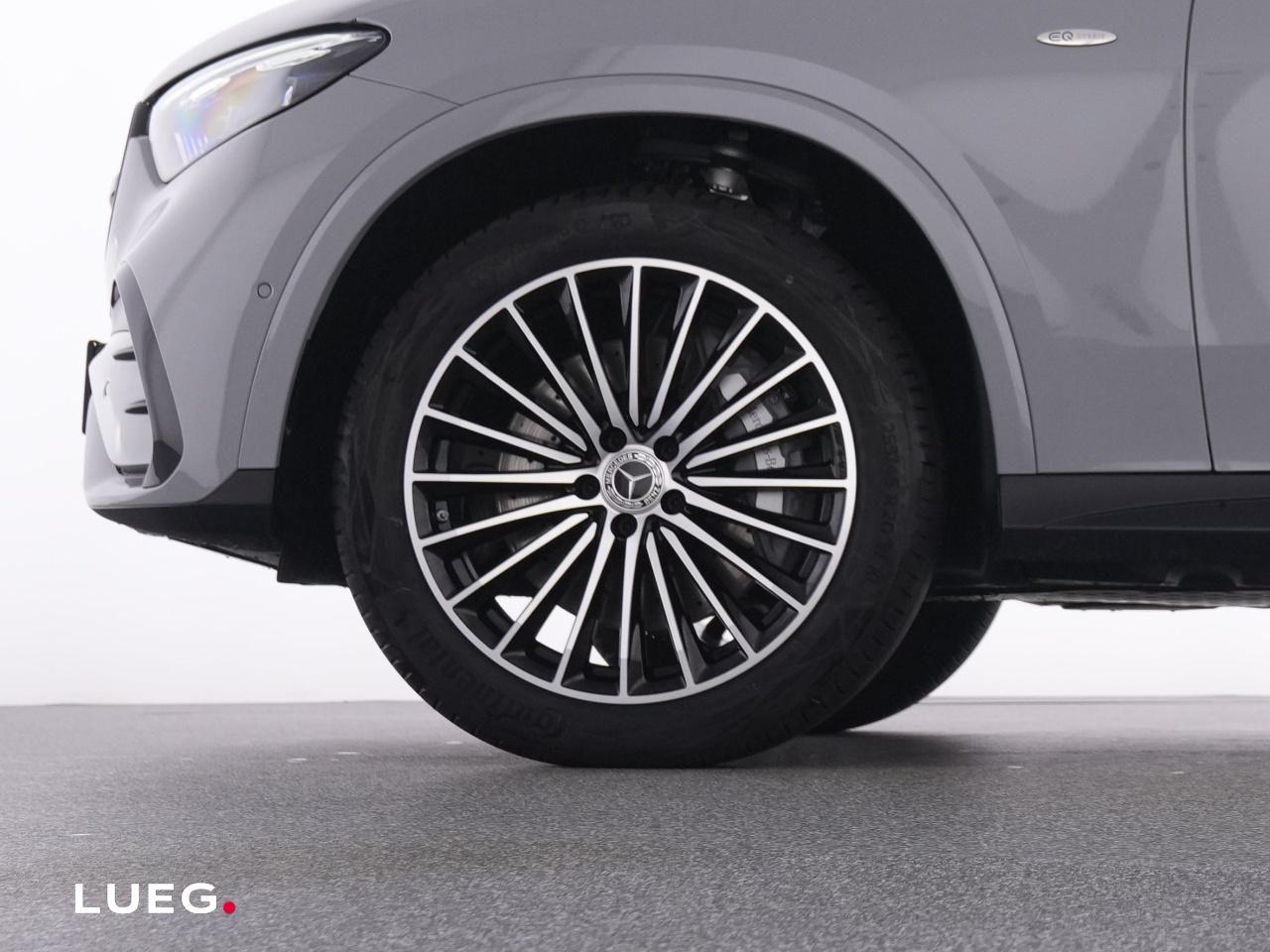 Mercedes-Benz GLC 300 de 4M AMG+NIGHT+20''+PANO+AHK+DIG.LIGHT+