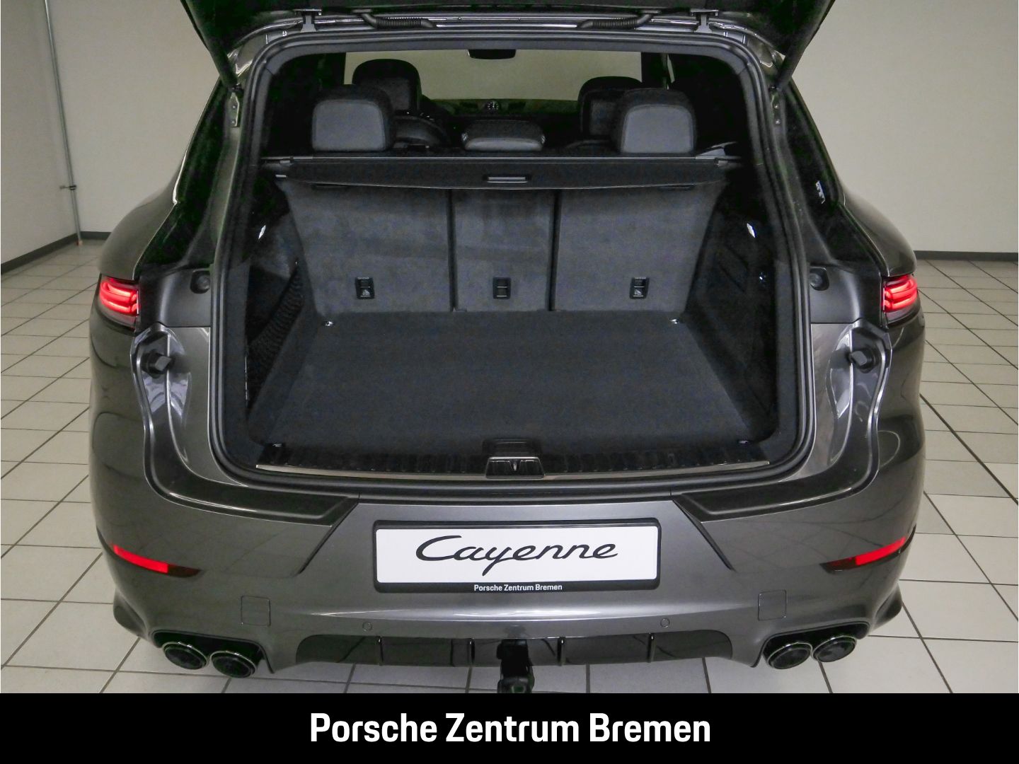 Porsche Cayenne BOSE Hinterachslenkung 90L Head-Up PASM