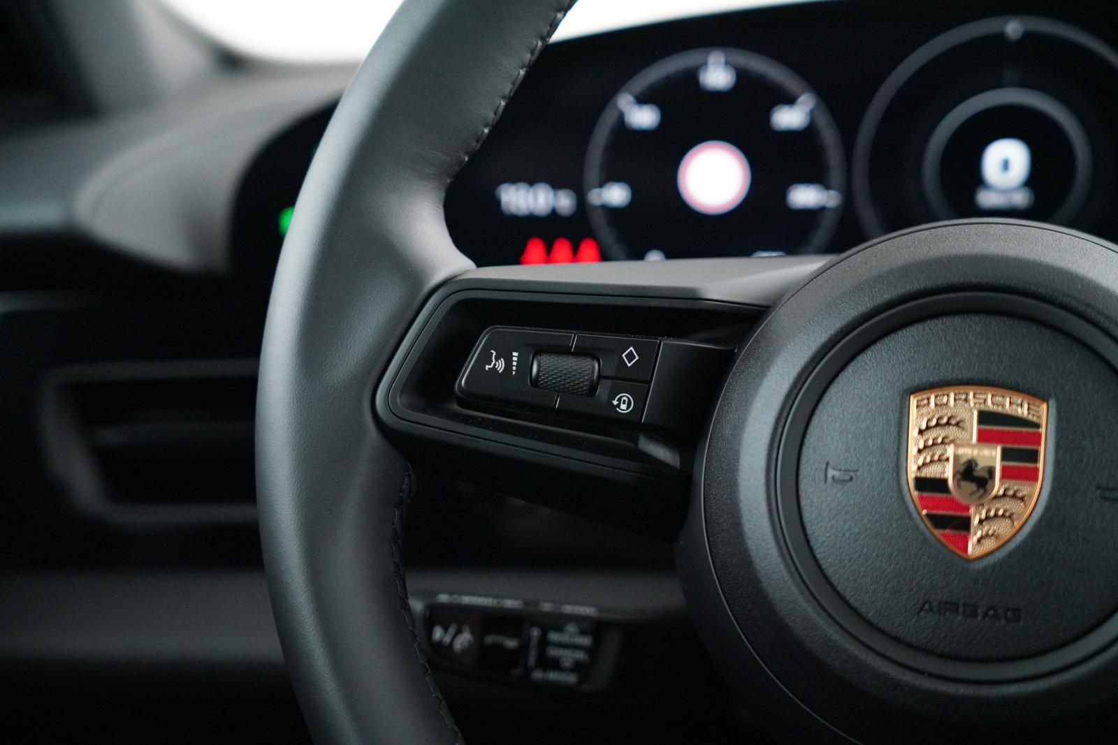 Porsche TAYCAN 4S 75-JAHRE+BOSE+PANO+21" EXCLUSIVE FELGE