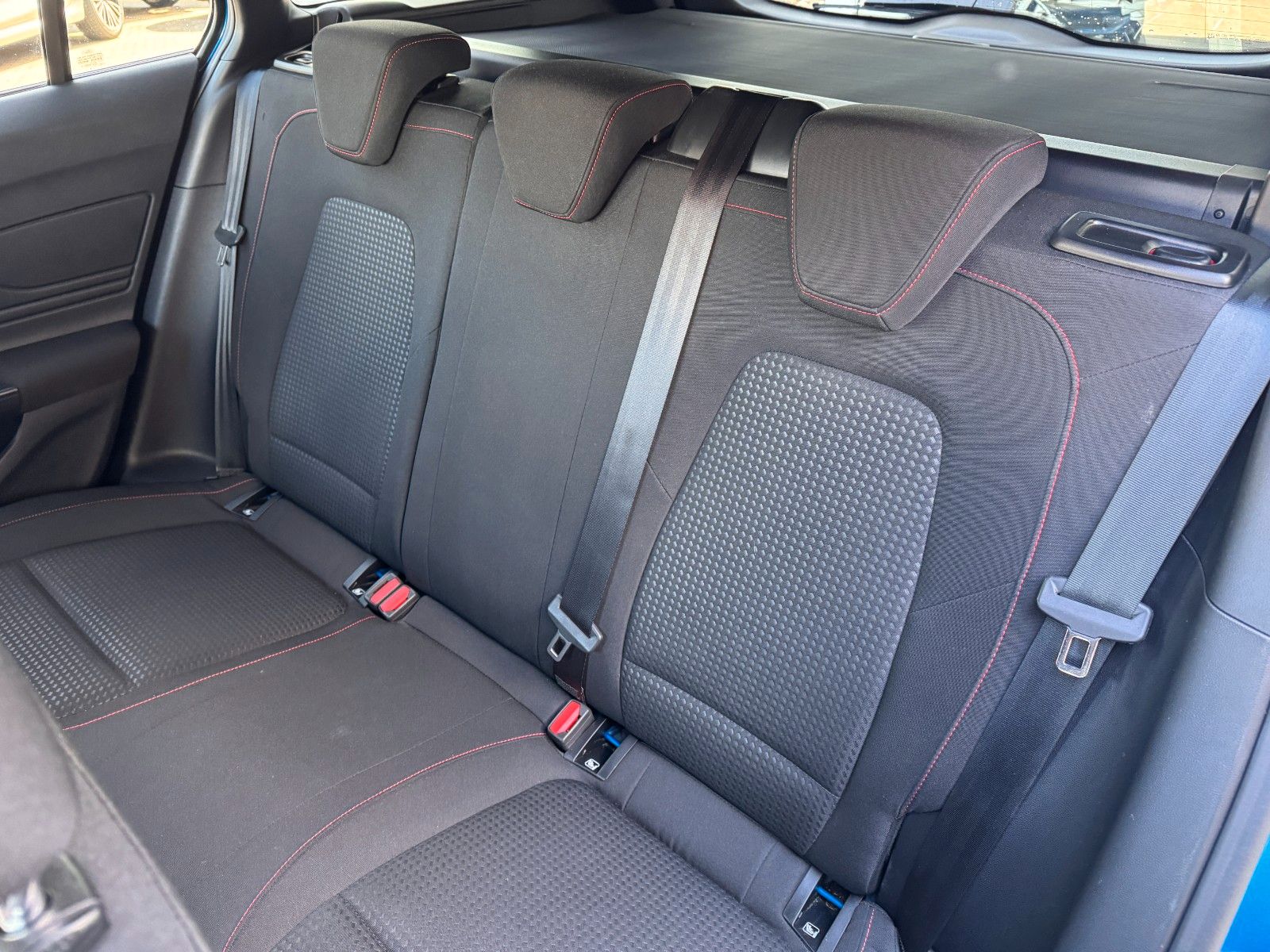 Ford Focus St-Line 1.5 Turnier ABSTEMP. KAMERA NAVI