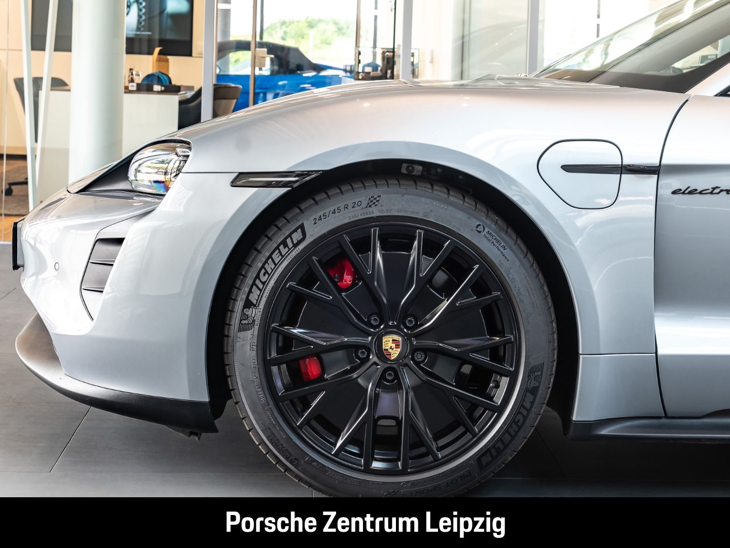 Porsche Taycan GTS Sport Turismo BOSE Surround-View LED