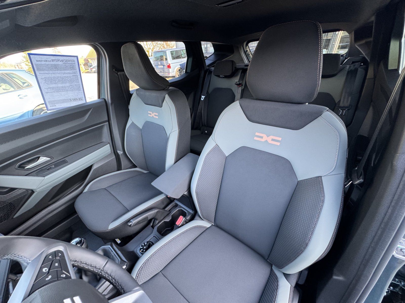 Dacia Duster NEW TCe 130 4x4 Extreme - Samsaru's Car Outlet