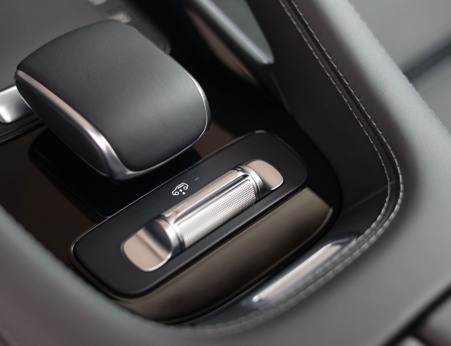 Mercedes-Benz GLE 53 AMG Hybrid | Pano - AHK - Burmester