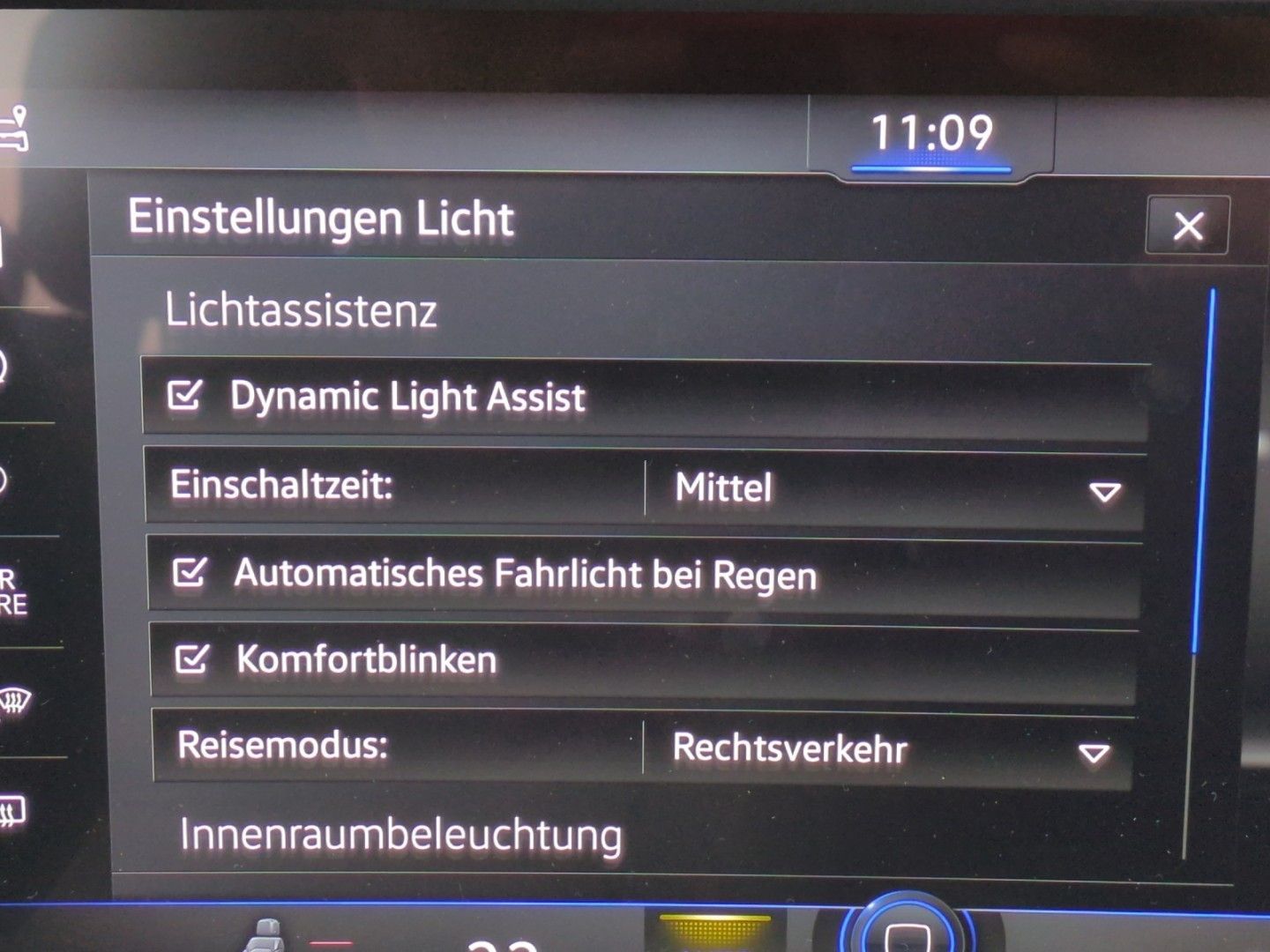 Volkswagen Touareg R-LINE 4M - Samsaru's Car Outlet