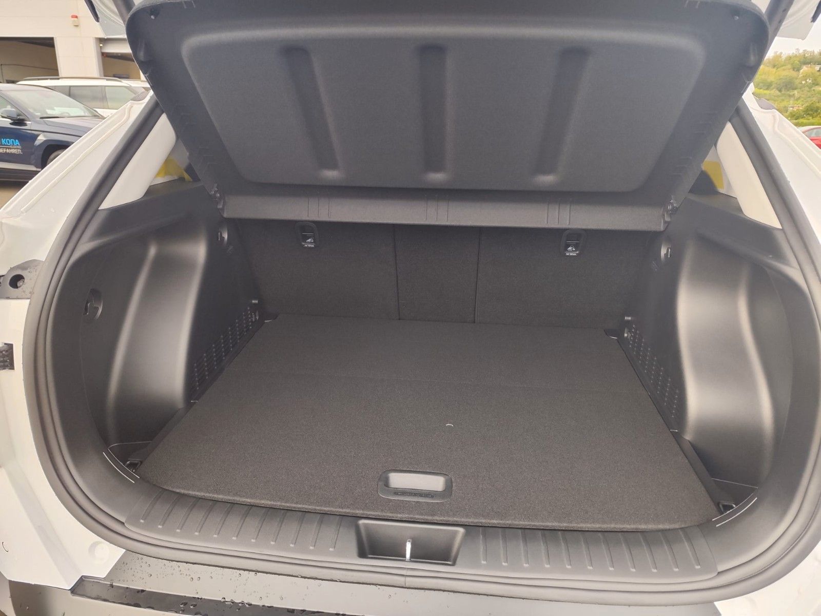 Hyundai Kona 1.6 T-GDI Trend - Samsaru's Car Outlet