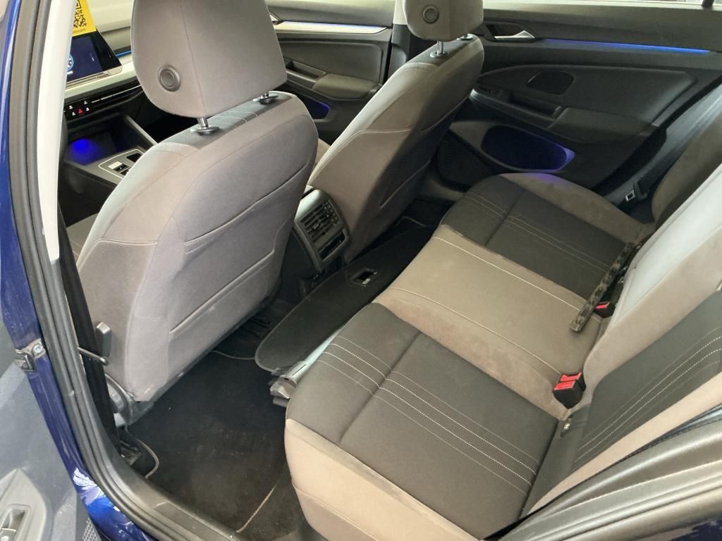 Volkswagen Golf Alltrack *4x4*AHK*PANO*DCC*HEAD-UP*H&K*