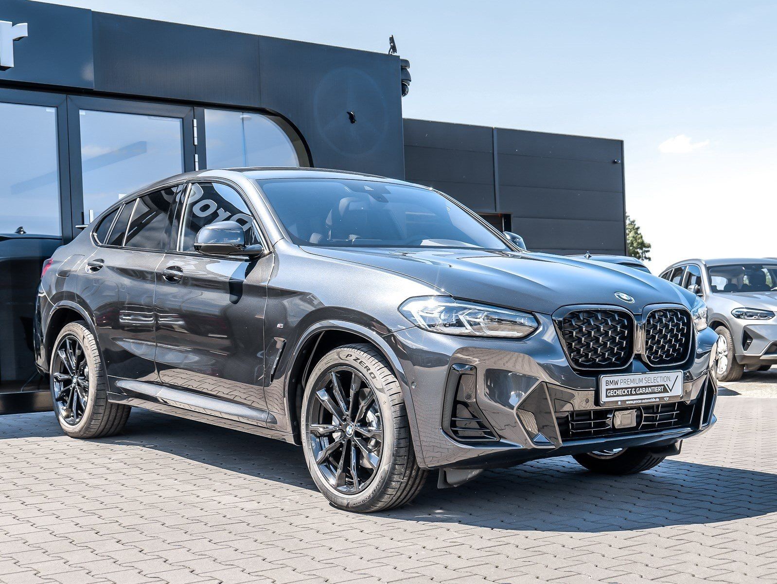 BMW X4 xDrive30d M Sport PANO ACC AHK RFK NAVI LED