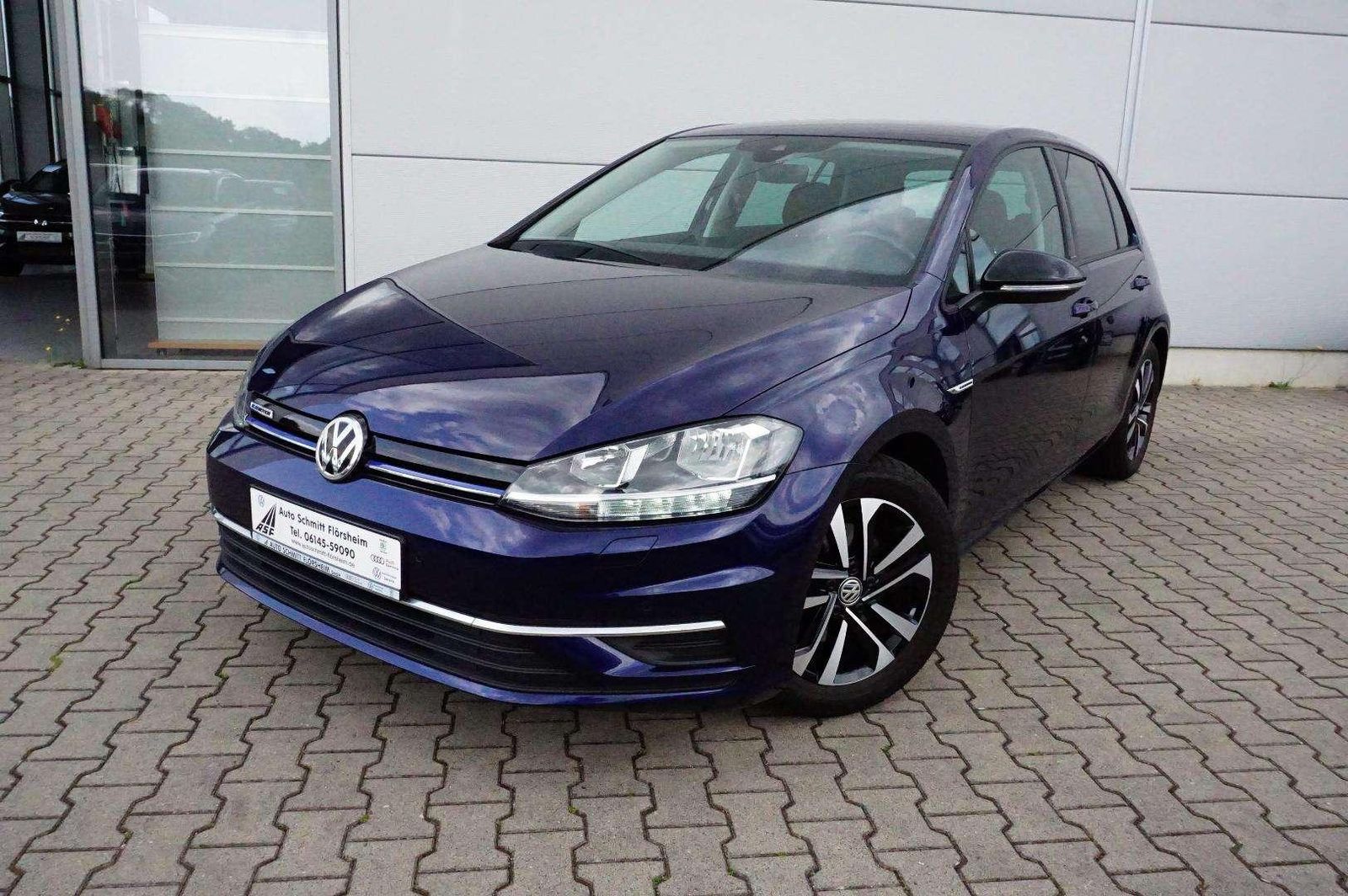 Volkswagen Golf IQ.DRIVE 1.5 l TSI - Samsaru's Car Outlet