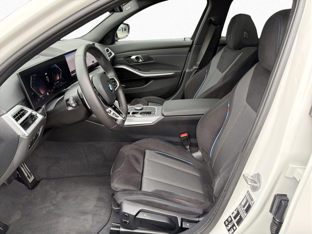 BMW 320d xDr T M Sport Pano,HUD,AdpLED,DA,St&Go,PA+