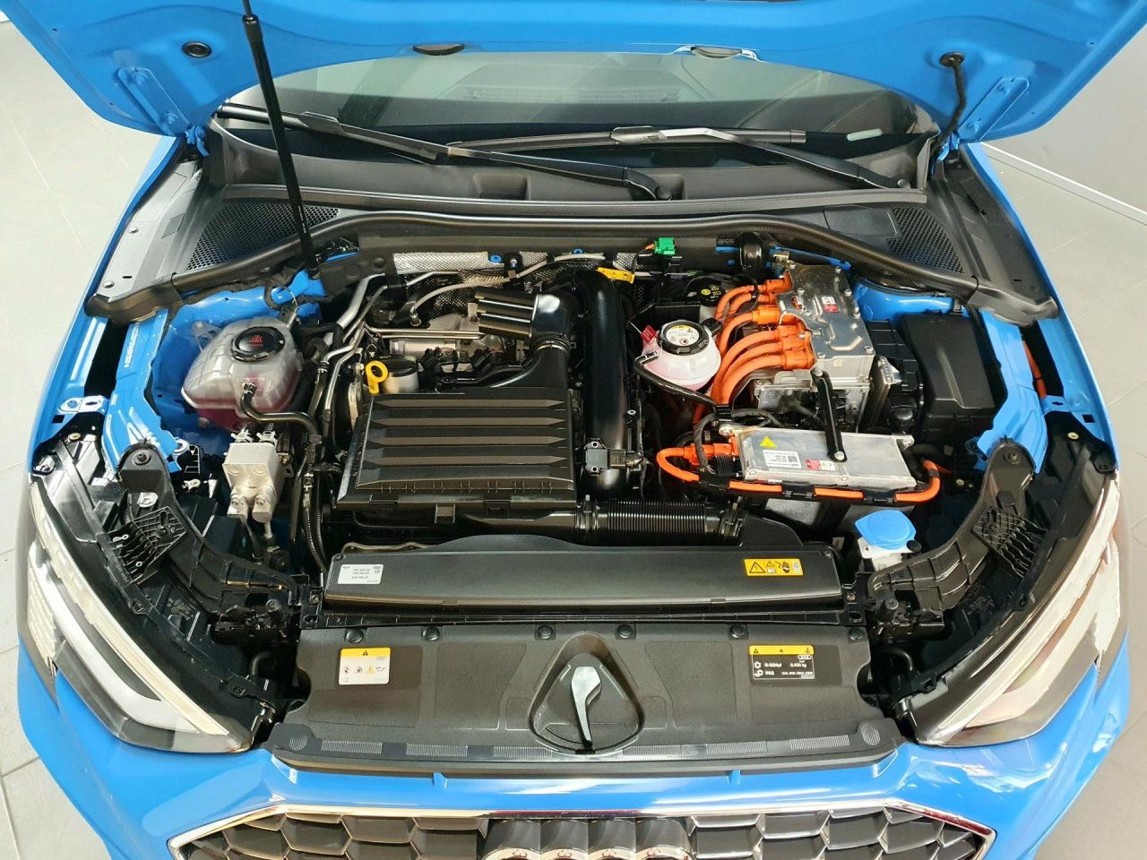Audi A3 Sportback 40TFSIe S tronic S line - Samsaru's Car Outlet