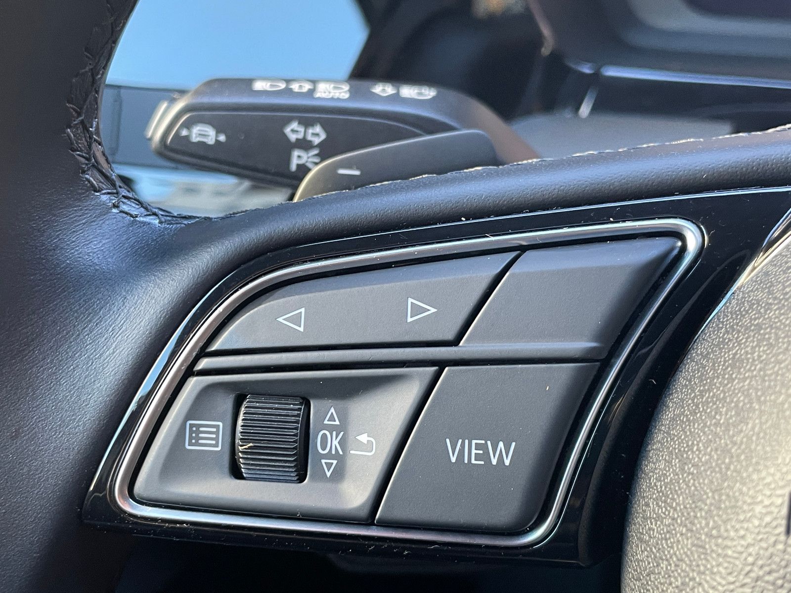 Audi A3 Sportback 2.0 35 TDI advanced*Navi*Led*Aps*