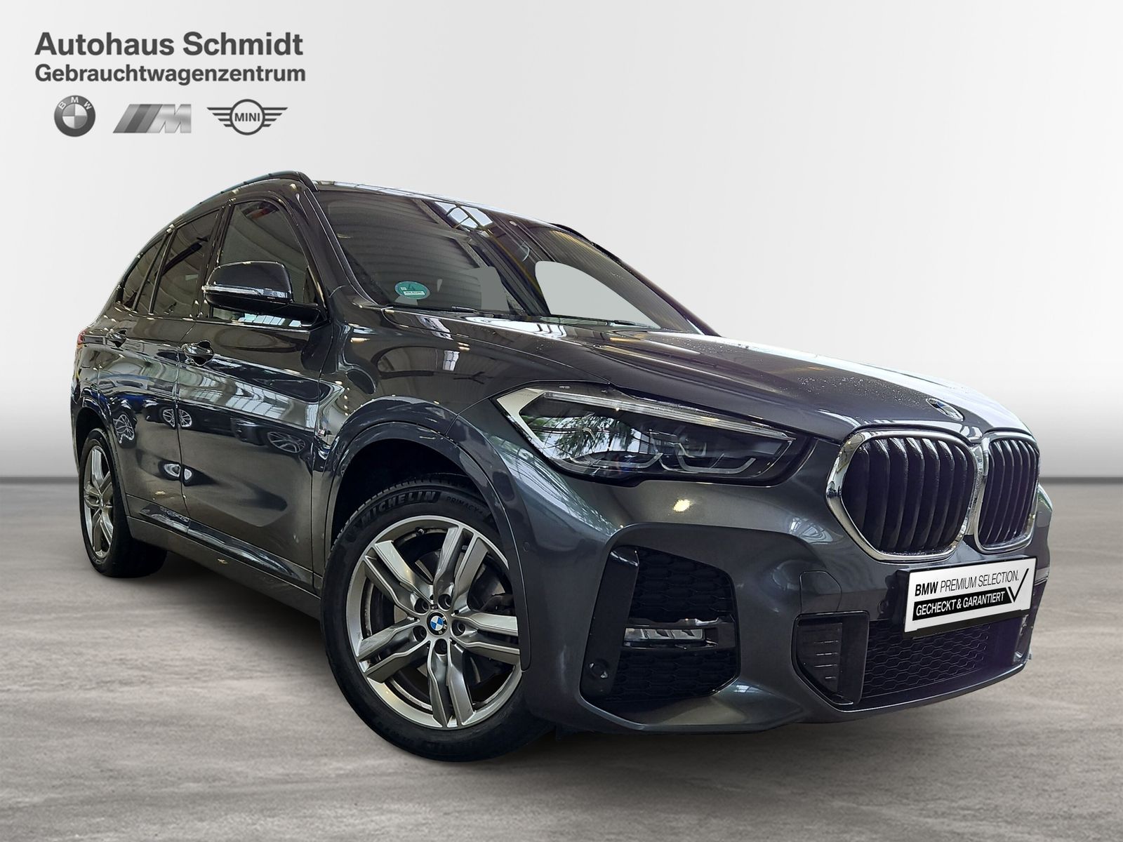 BMW X1 xDrive25e M Sportpaket - Samsaru's Car Outlet