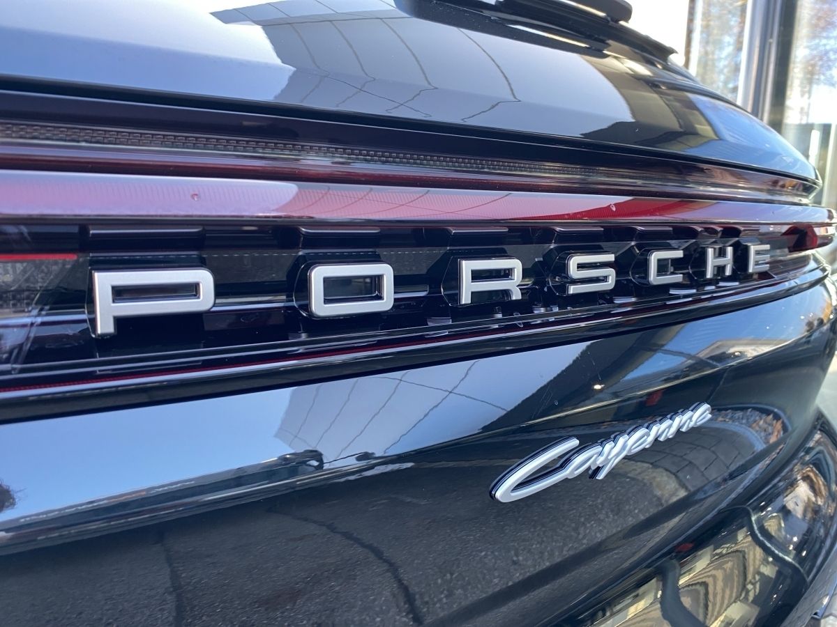 Porsche Cayenne E-Hybrid |Luftfederung |BOSE |22-Zoll