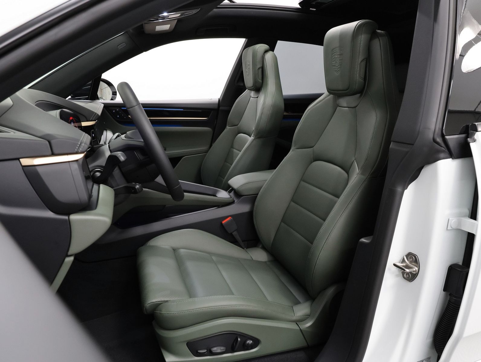 Porsche Macan Electric 4