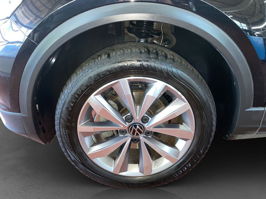 Volkswagen T-Roc 1.5 TSI DSG Style - Samsaru's Car Outlet
