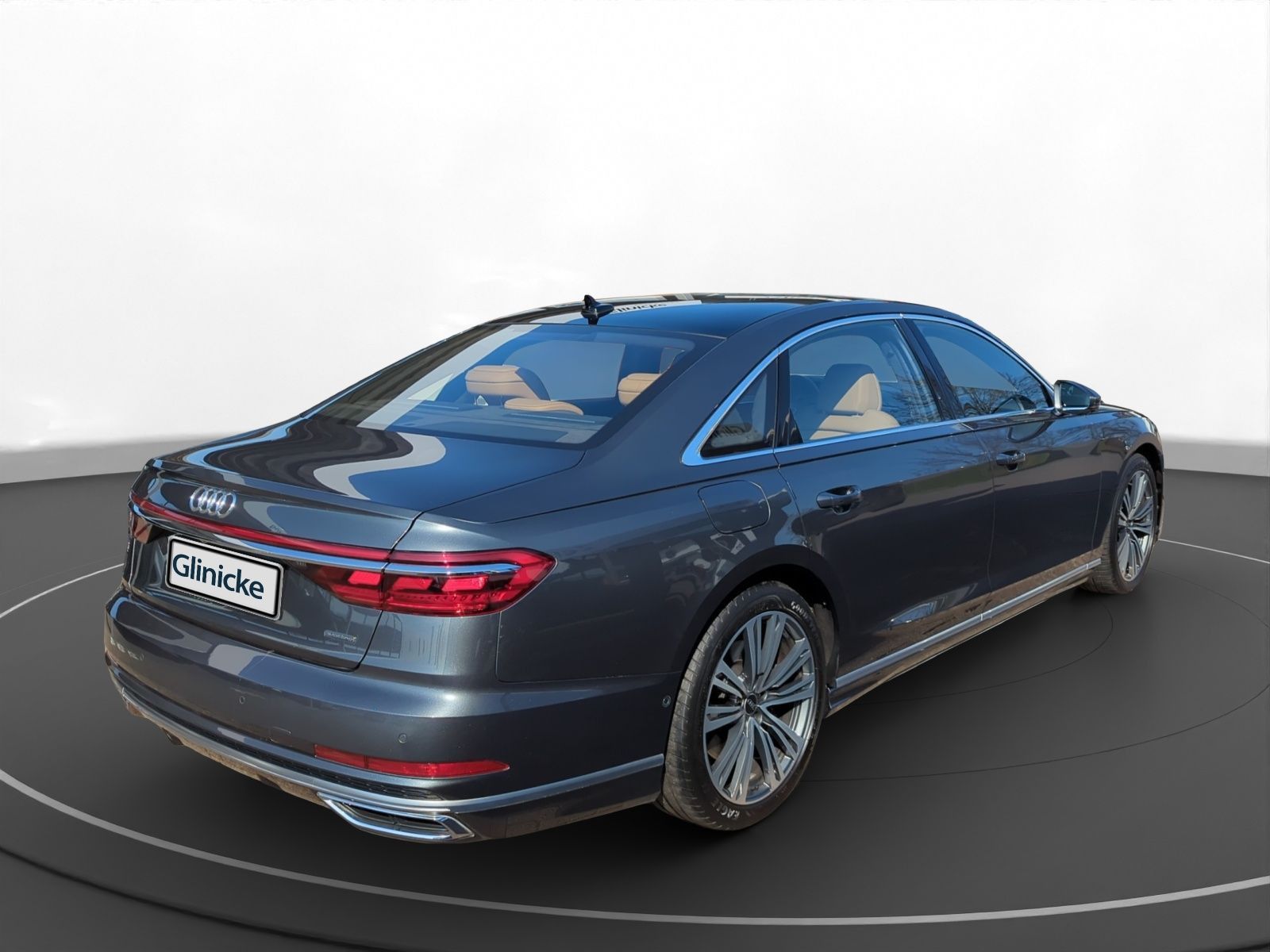 Audi A8 60 4.0 TFSI lang quattro - Samsaru's Car Outlet