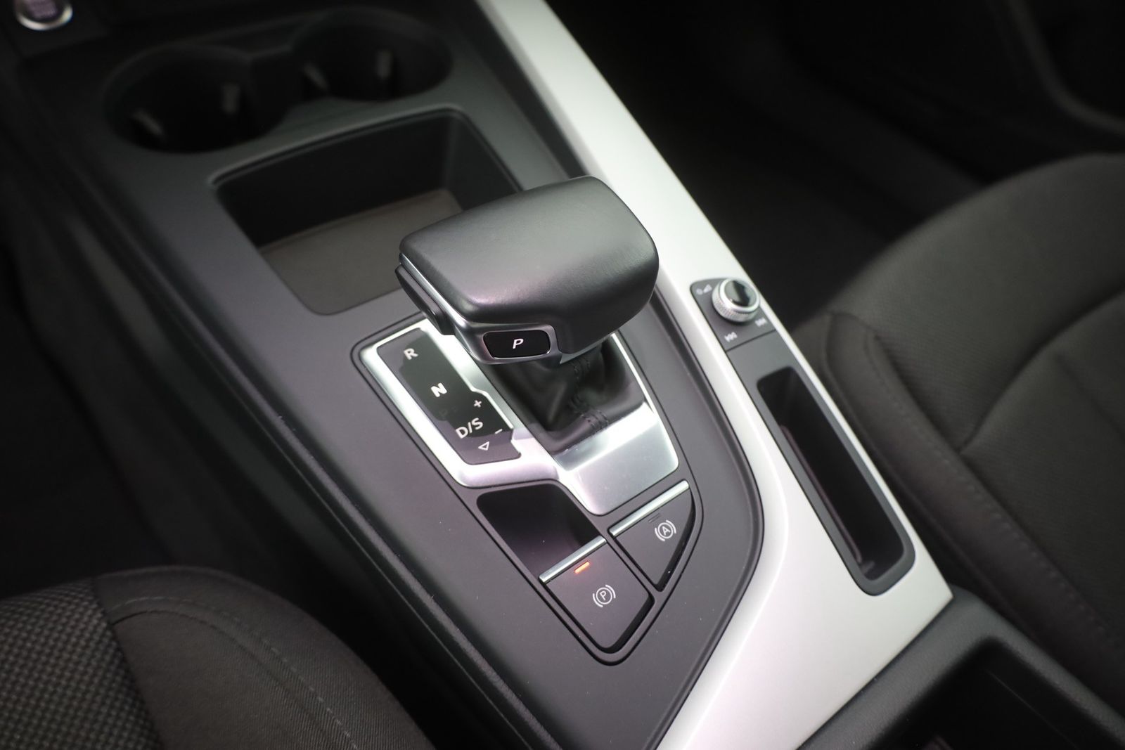 Audi A4 40 TDI Avant S-tronic - Samsaru's Car Outlet